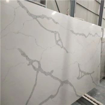 Kvarts Calacatta Vit
