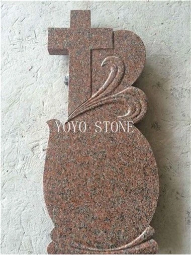 Röd granit gravstenar