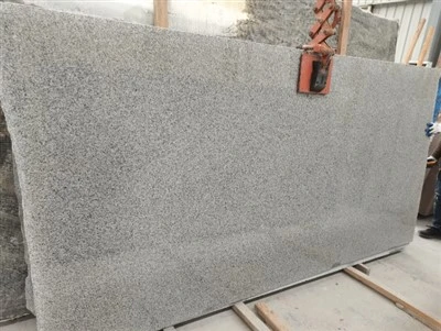 G603 Grå granitplatta